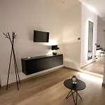 La Banchina Luxury Bed and breakfast 4*