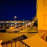 Bed and breakfast La Banchina Luxury Trani